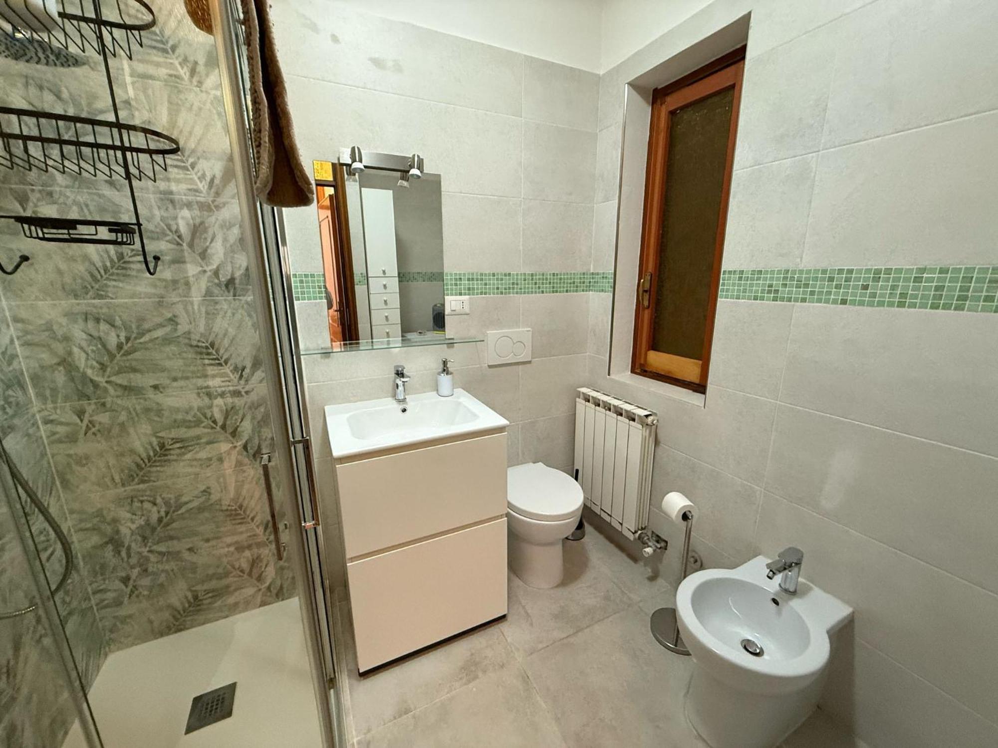 Wh - Appartamento Siccardi In Zona Residenziale Con Posto Auto Сан Ремо Екстериор снимка