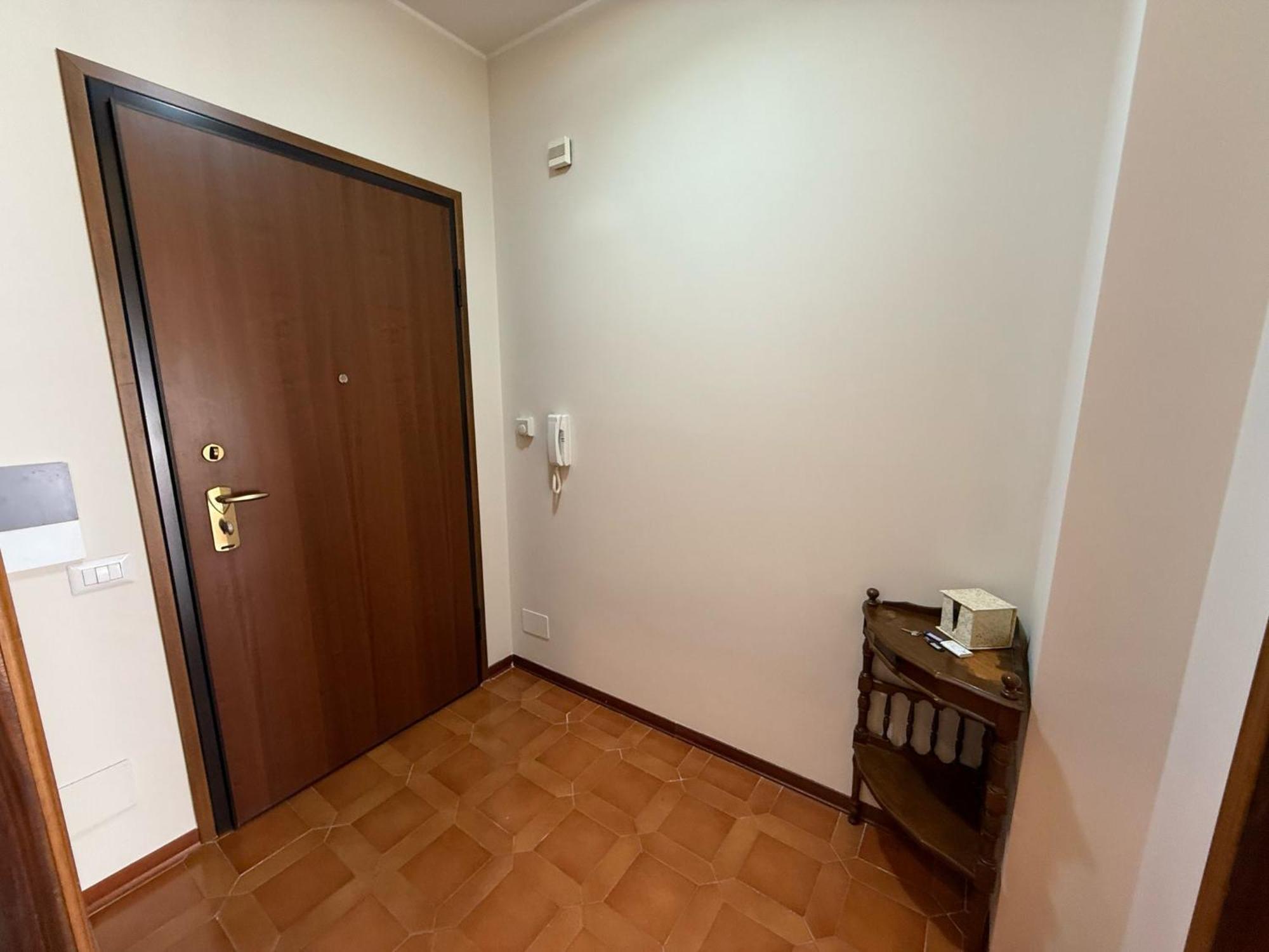 Wh - Appartamento Siccardi In Zona Residenziale Con Posto Auto Сан Ремо Екстериор снимка
